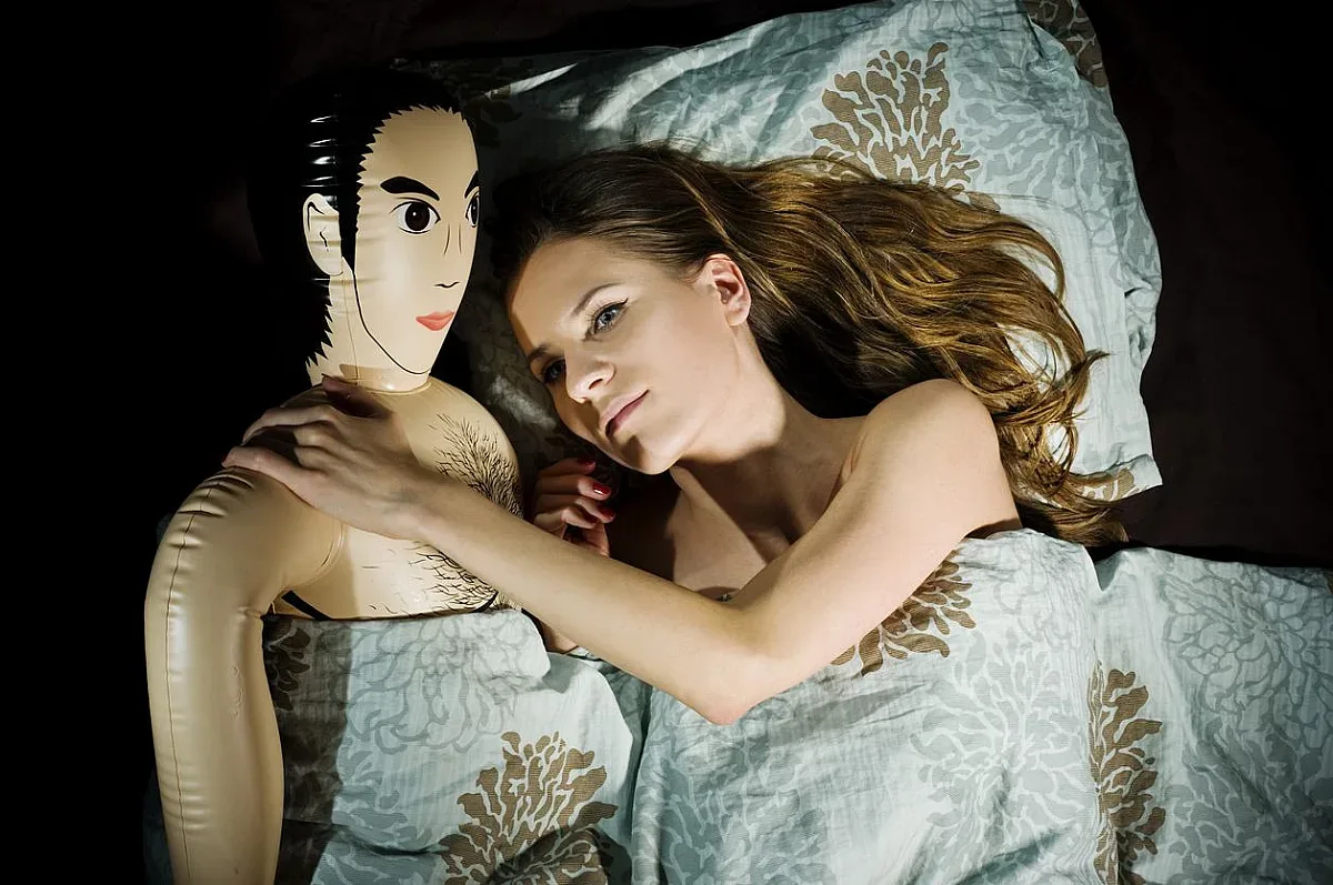 В пандемията: Скок в продажбите на секс кукли-мачовци