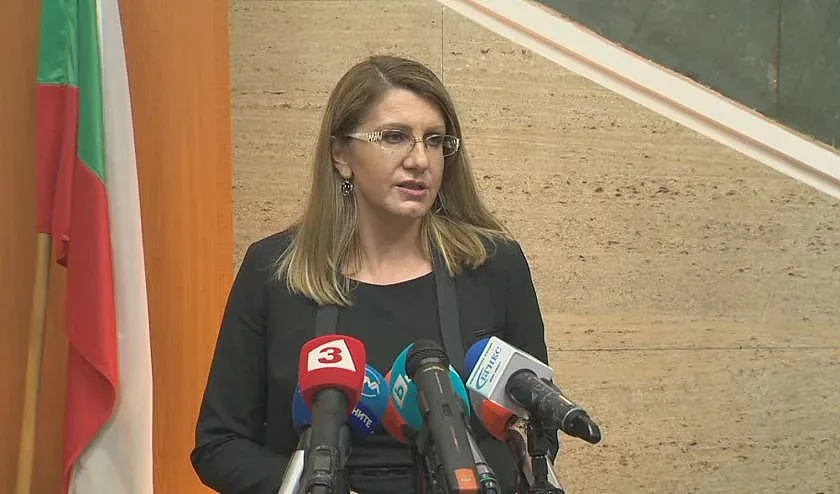 Ахладова: Докладът на ЕК е обективен