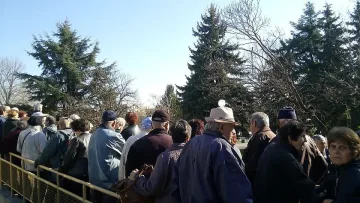 Плащат пенсиите от 7 до 20 октомври с 50 лв. бонус