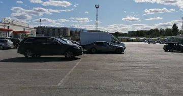 Инфаркт покоси шофьора, прегазил детето на паркинг