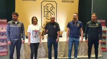 Стоичков влезе в модния бизнес