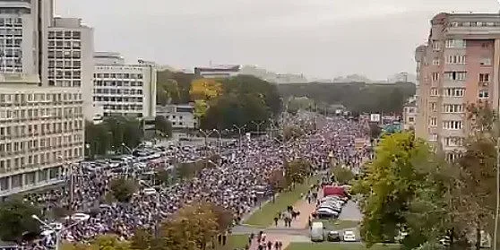 Шокови гранати и арести в Беларус