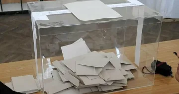 Международни наблюдатели са поканени на 4 април