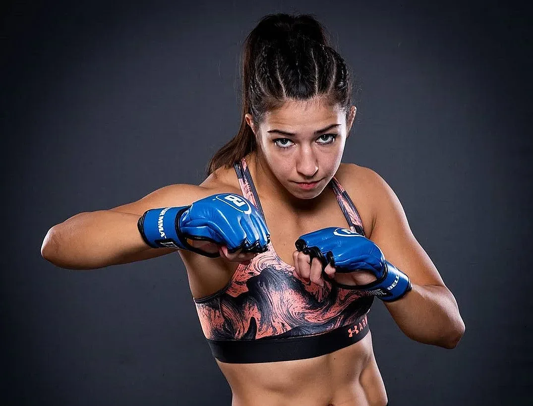 Наше момиче губи при дебют в Bellator ММА