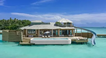 Уникални вили построиха на Малдивите