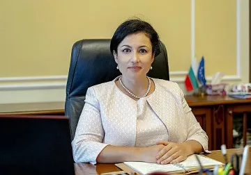 Танева към земеделците: Плащанията започват от 16.10