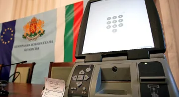 Колко индийци да сложим при машините за гласуване