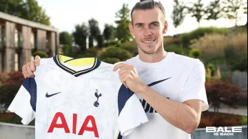 Бейл се завърна в Тотнъм