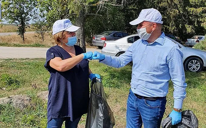 Младежите на ДПС в акция за деня на почистването