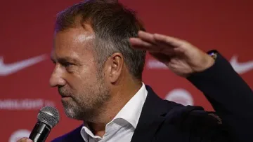 Ханзи Флик към играчите - внимавайте много!