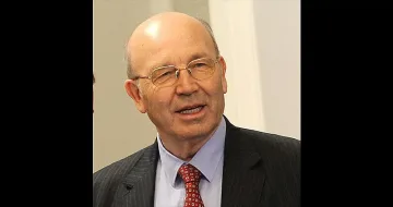 Отиде си доайенът на строителите