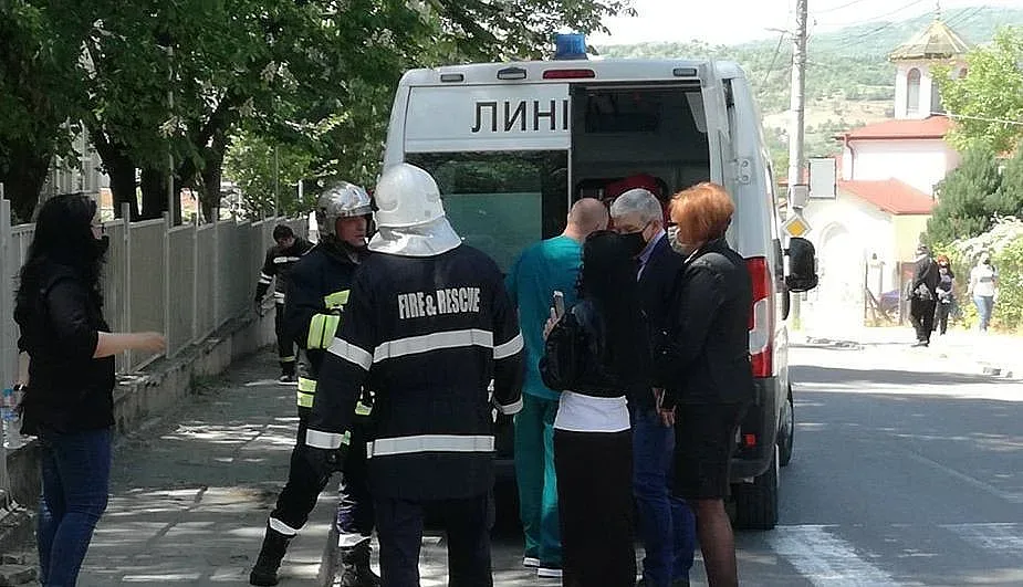 Трагедията: Подпалилият жена си бил озверял