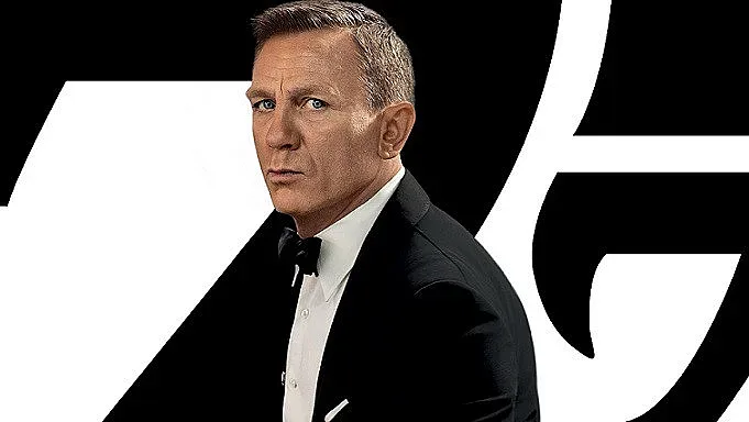 Джеймс Бонд идва през ноември