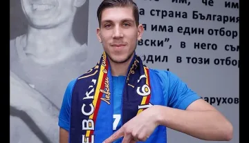 "Левски" продава играч в Италия