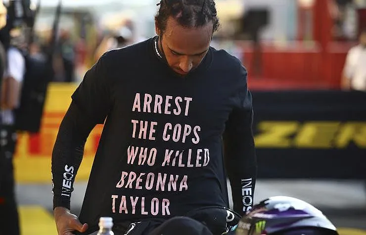 Хамилтън се размина с разследване