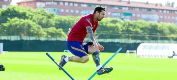 Меси е №1 по пари за годината