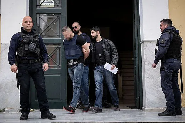 Немия ще лежи доживот за разстрел