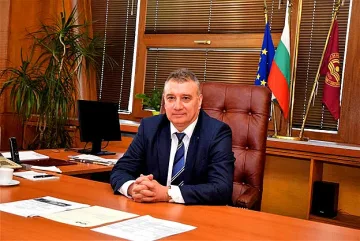 УНСС открива годината. Какво каза ректорът?