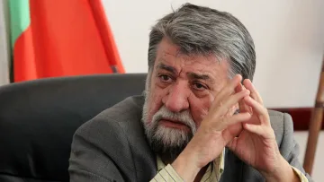 Вежди: Борисов и Радев да седнат на една маса