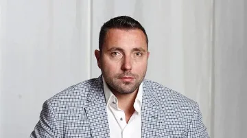 Сталийски дава на съд шефа на "Хиполенд"