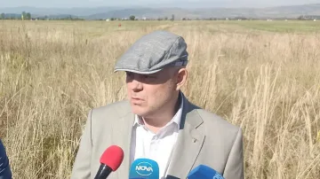 Търсят Янек на 300 квадратни километра