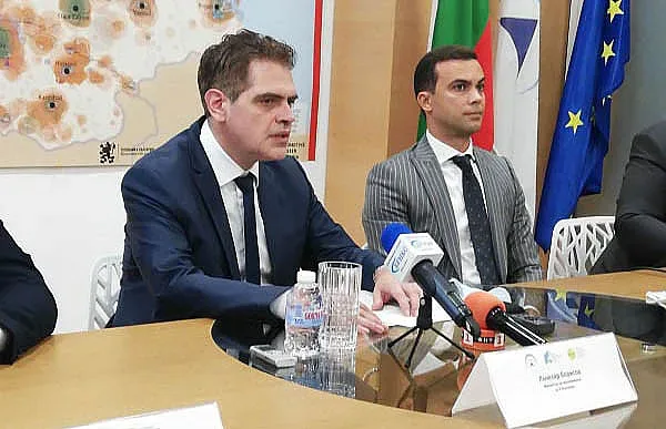 За първи път: Карта на индустрията у нас