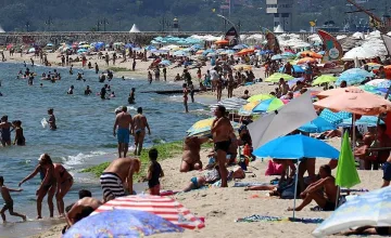 Туристи от Беларус спасяват сезона на юг