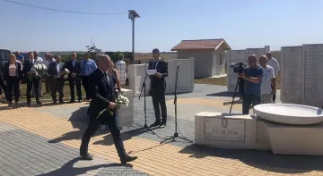 Симеонов с прогноза за края на протестите