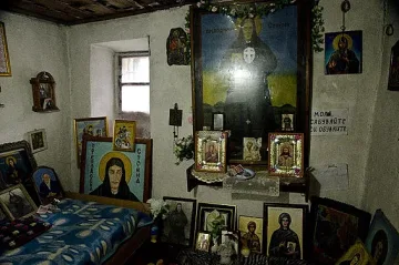 Учителката на Ванга лекувала с телепатия