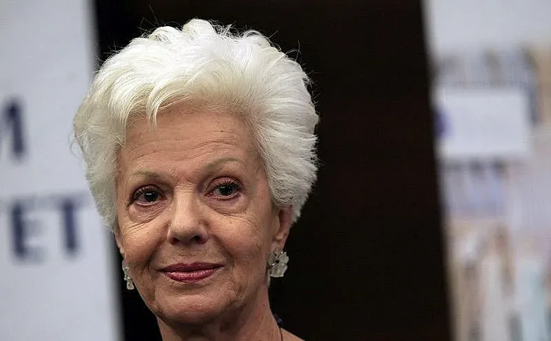 Великата Кабаиванска изригна срещу Радев