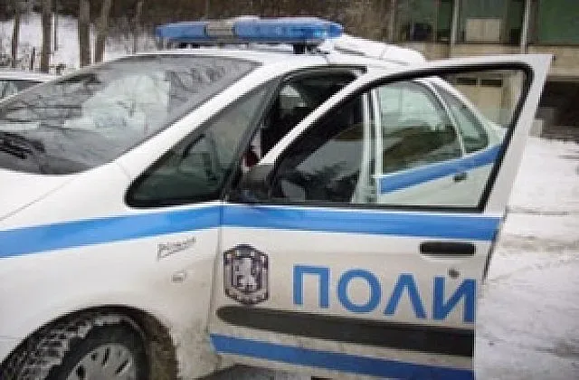 Дядо задуши съпругата си
