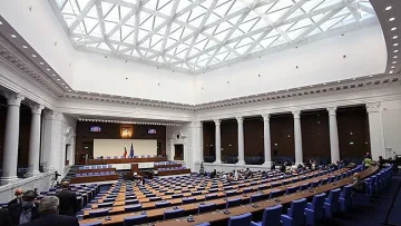 Депутатите няма да работят днес