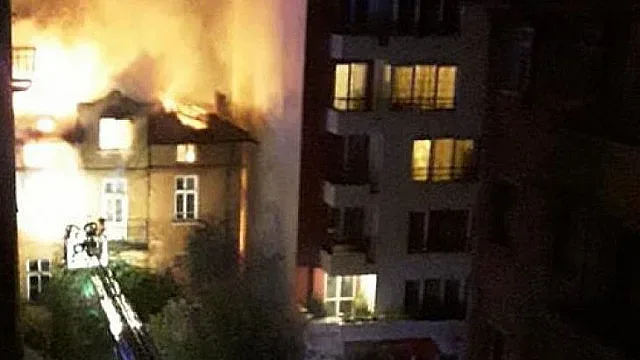 Пожар лумна в центъра на София