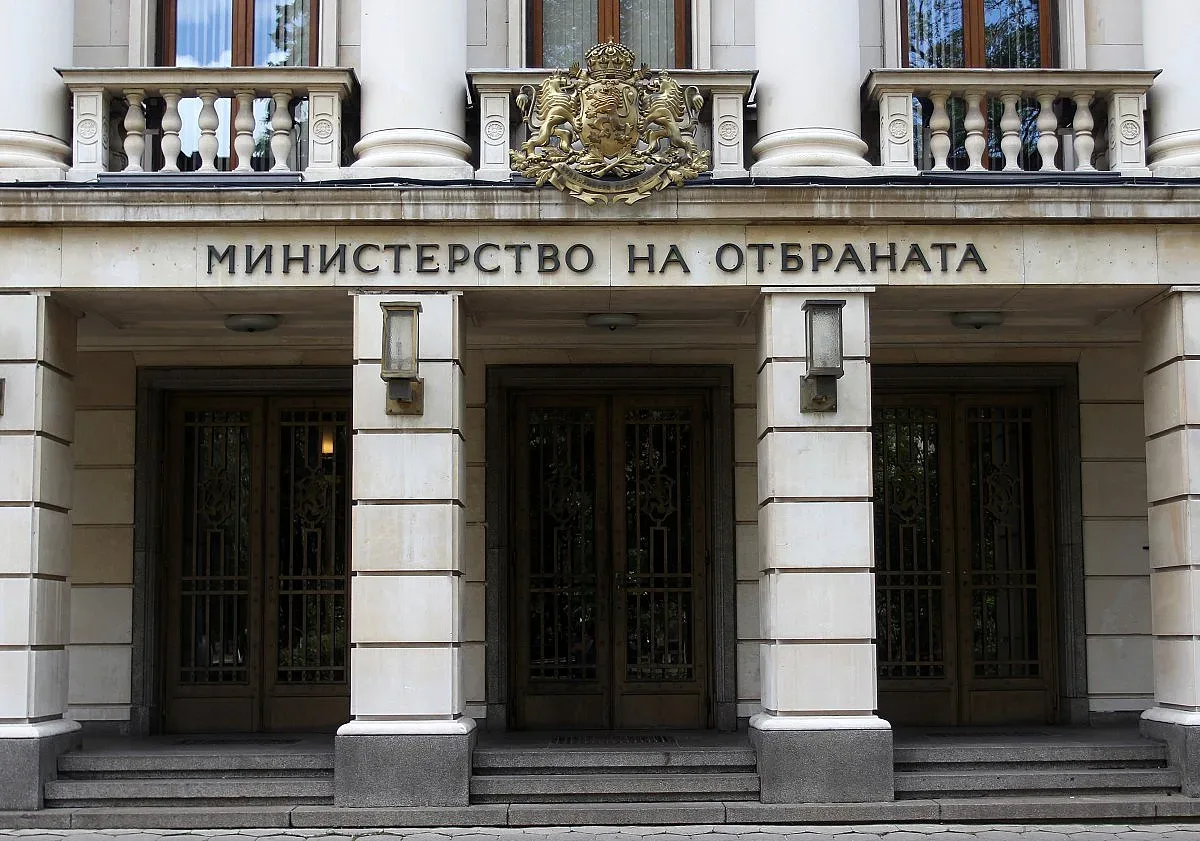 Старшина от ВМС почина при плувна подготовка