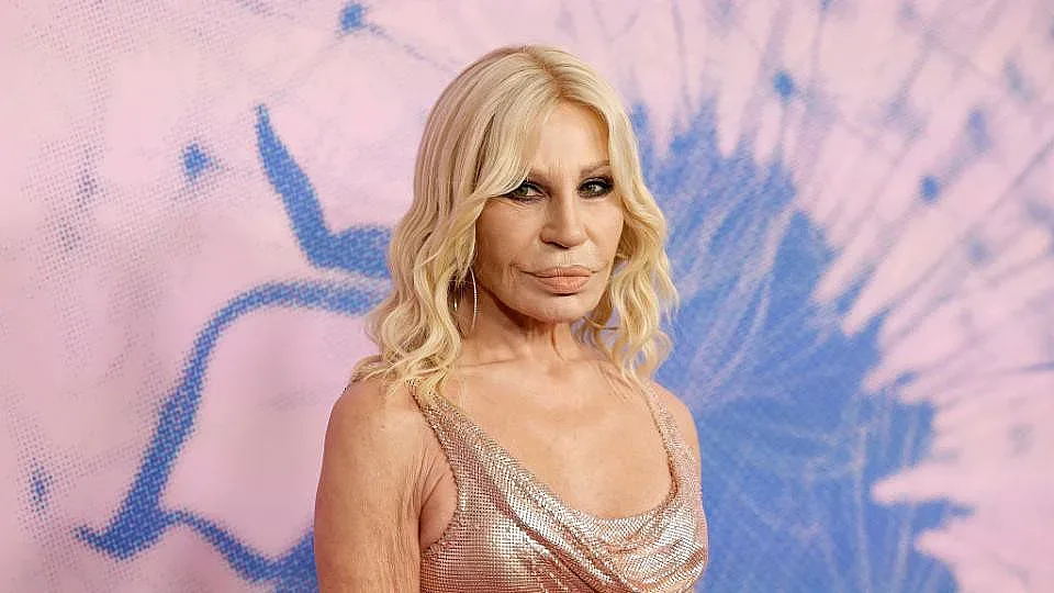 На 70 Донатела се събуди свободна