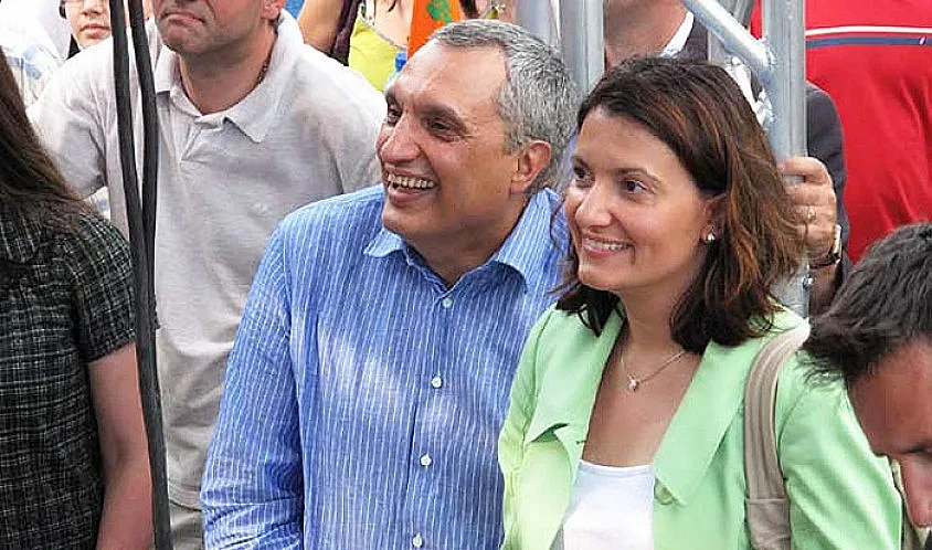 Дъщерята на Костов с 5 млн.евро от Златна сграда