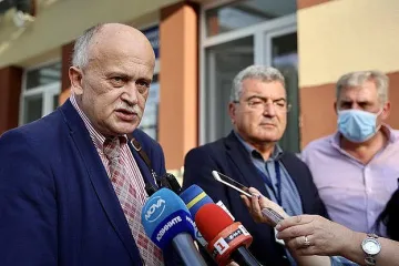 Нов център разпределя заразените в София
