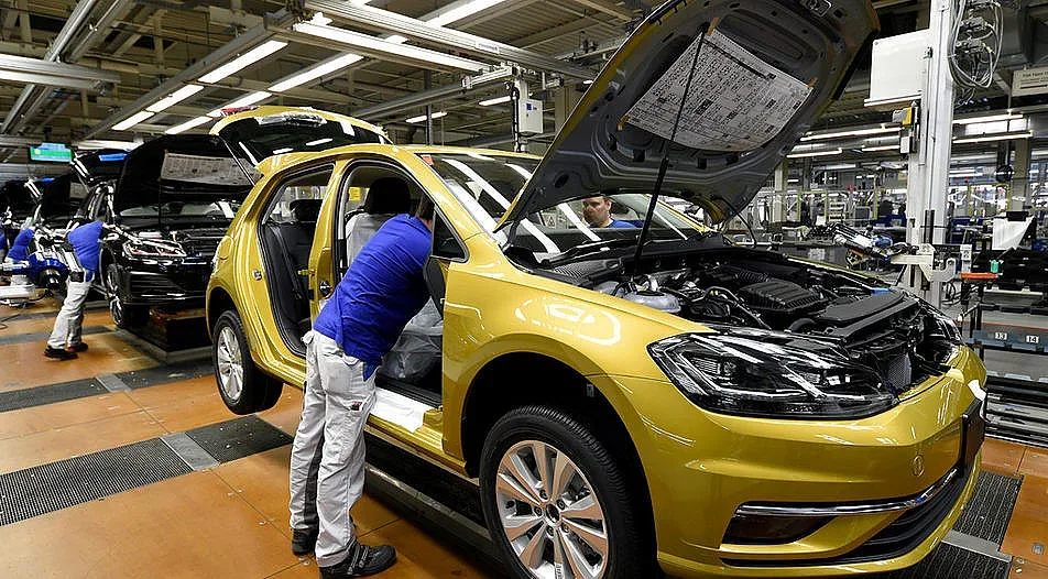 Тестват поне 1 от 40 000 нови коли