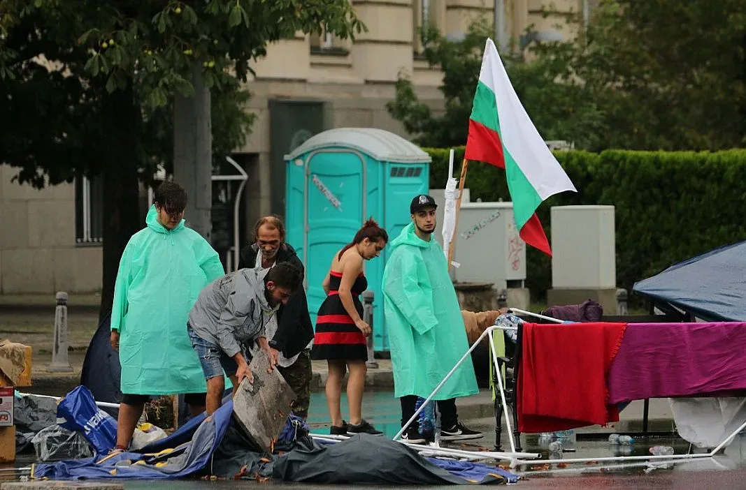 Политолог: Обществото не се интересува от протести