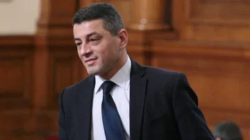 Бунтарите в БСП си спретнаха пленум