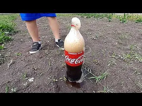 Уникален експеримент с кока кола