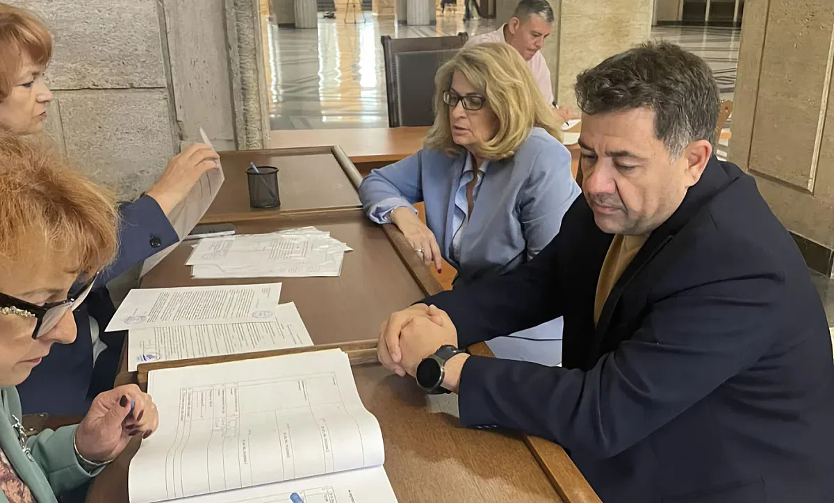 България Може се регистрира за изборите на 15 юни