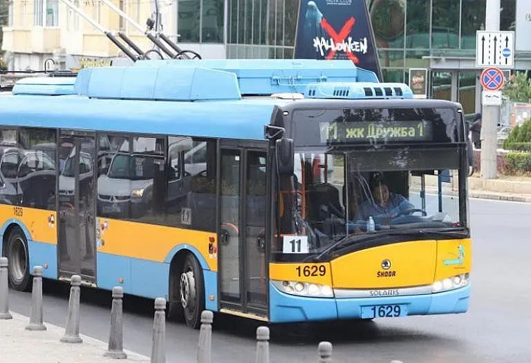 Тикет системата ще заработи чак през май