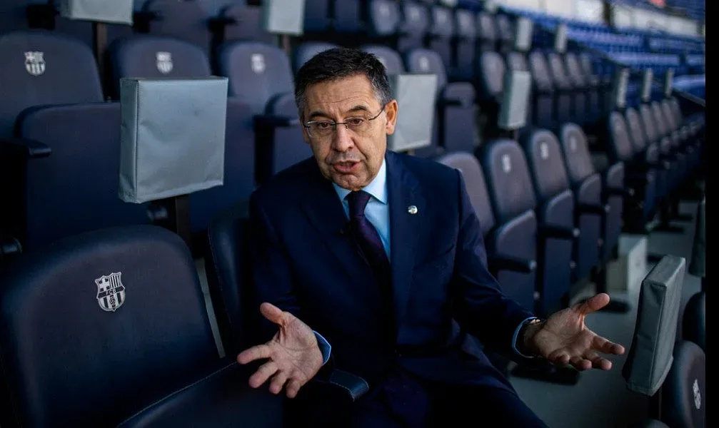 Фенове обсадиха "Камп Ноу'