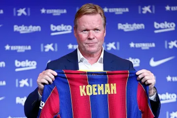 Роналд Куман скочи на съдиите