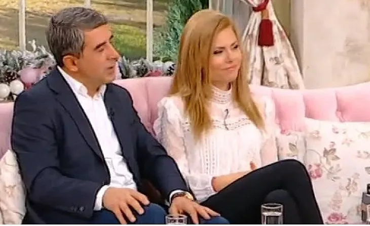 Плевнелиев пусна жена си на работа. Къде?