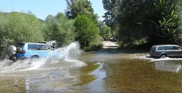 Нова лудост - джипове нагазиха Велека