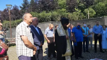 Пред жертвите на тоталитаризма: Да не забравяме!