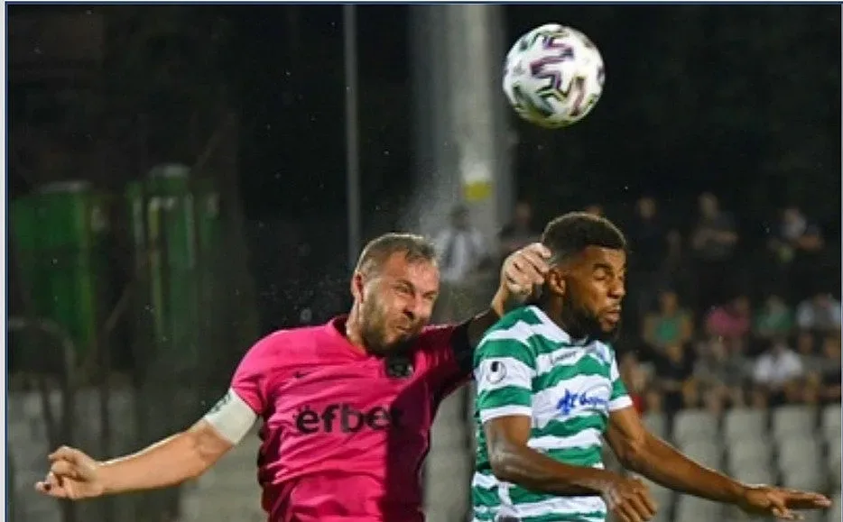 Лудогорец с голяма победа във Варна