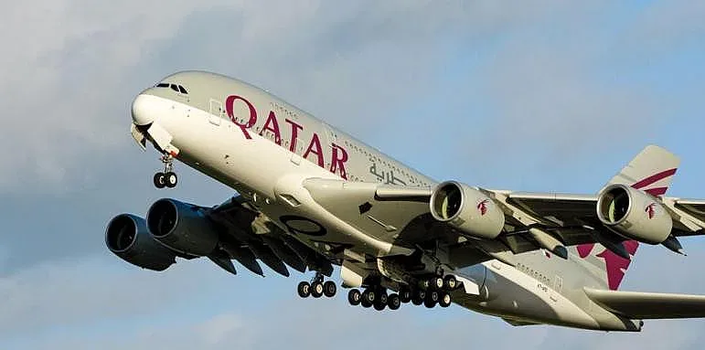 Катарските авиолинии върнаха $1,2 млрд. на клиенти